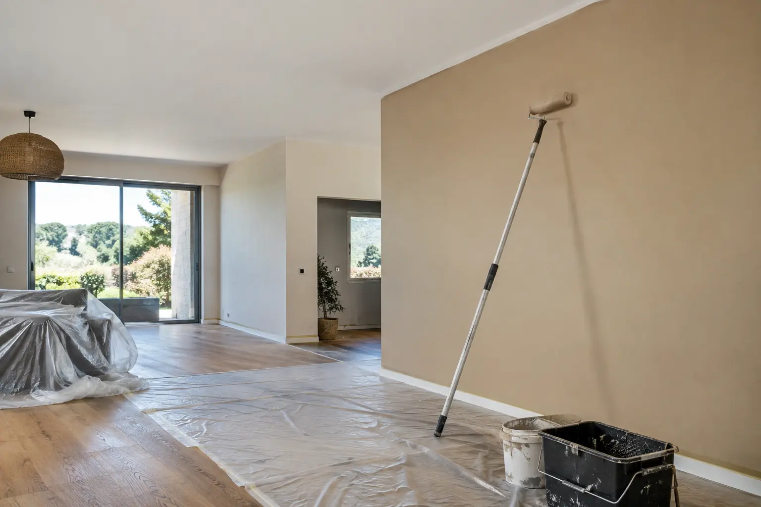 Illustration : Peindre un plafond à Angoulême : préparation et finition